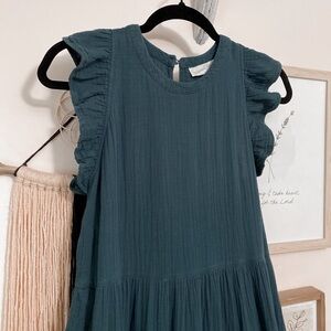 ☽ blue-green dress